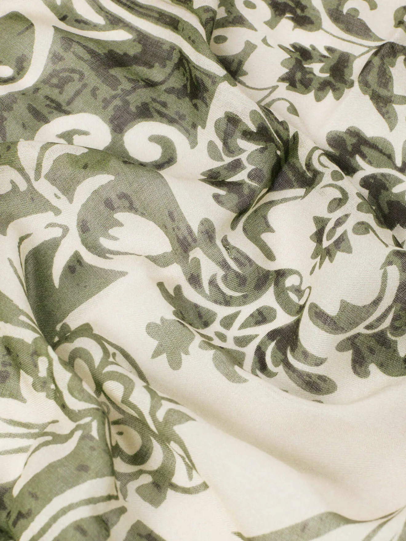 Foulard stampato in viscosa