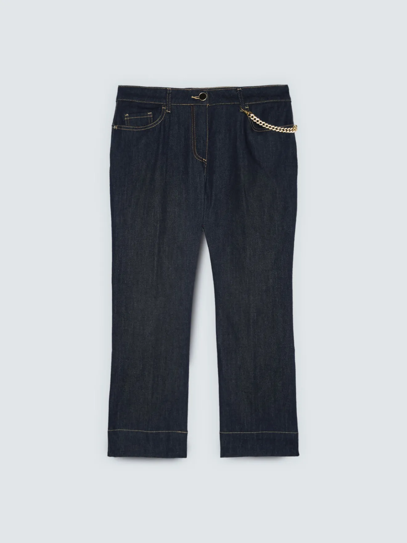 Jeans Kick Flare con catenella decorativa