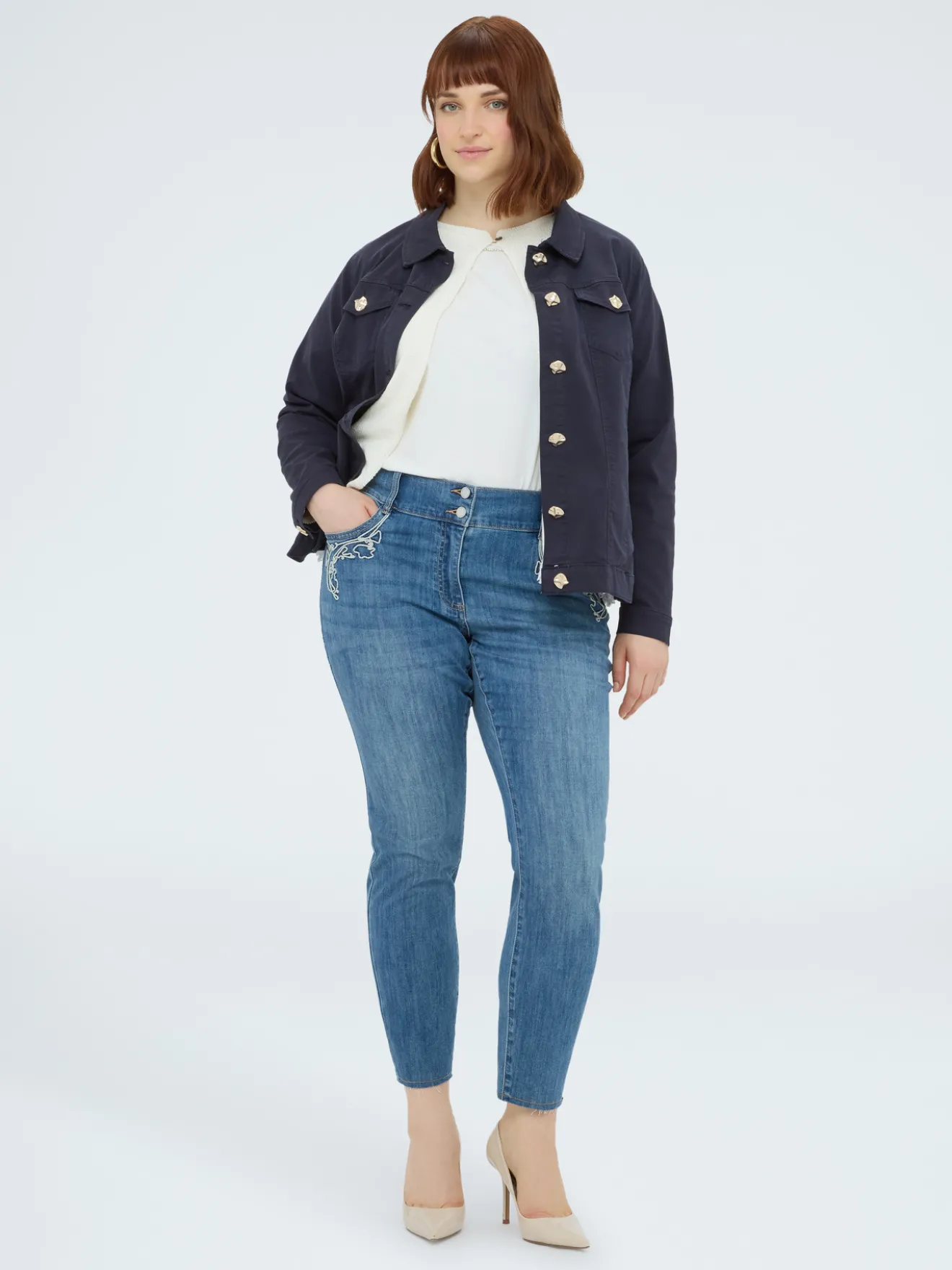 Jeans Skinny con ricamo macramè