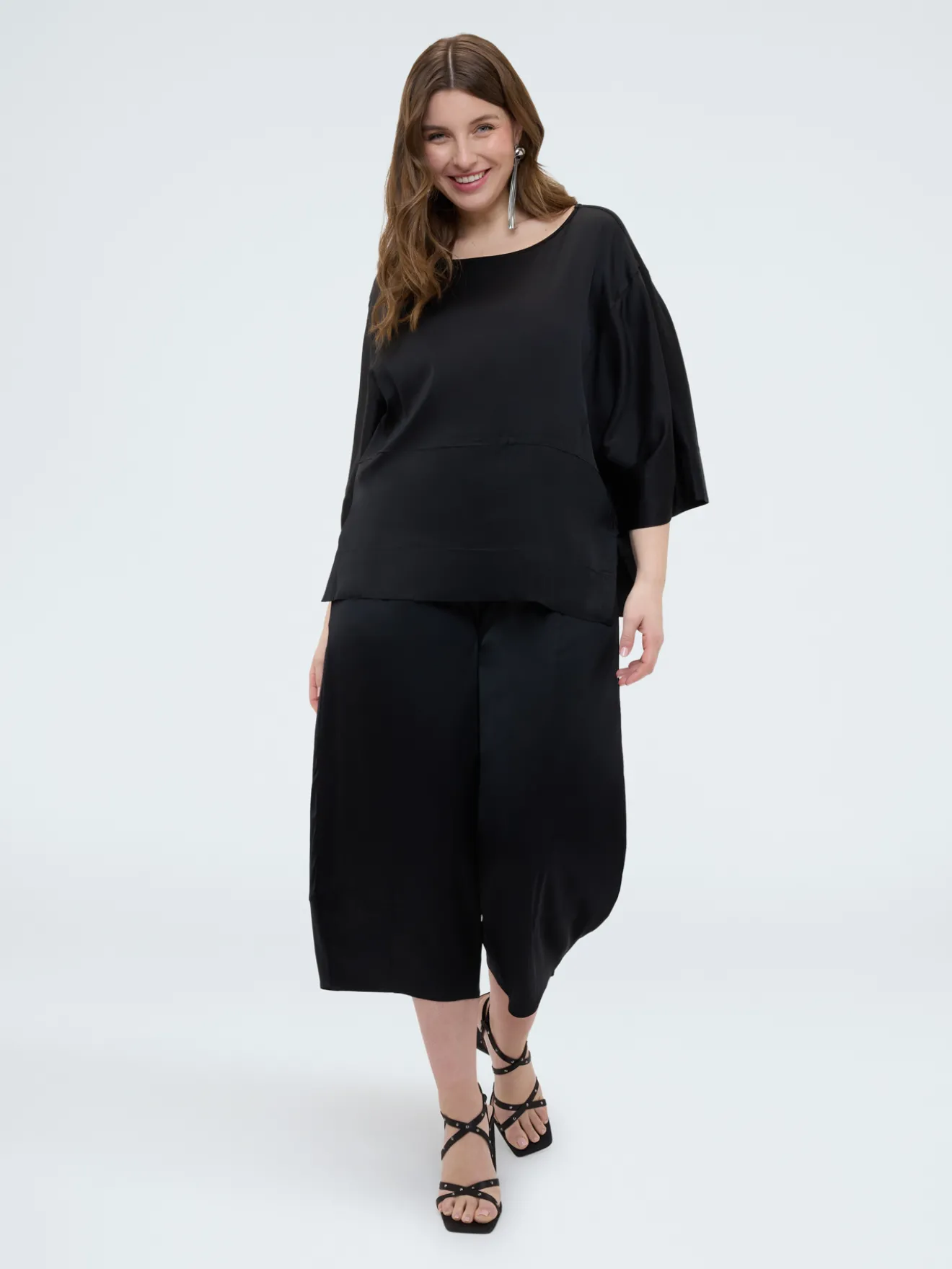 Pantaloni Balloon in raso stretch