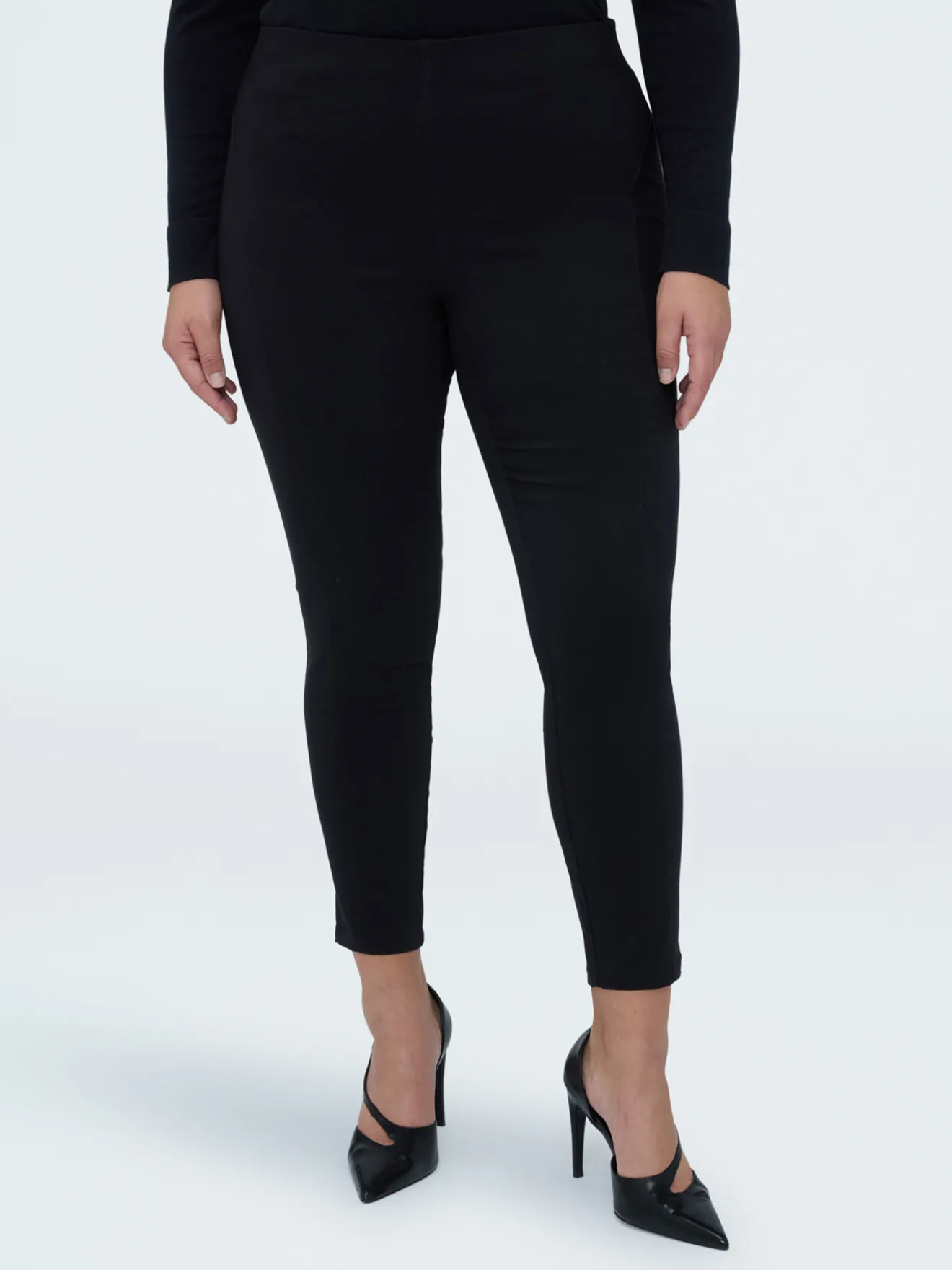 Pantaloni Jeggings con elastico in vita