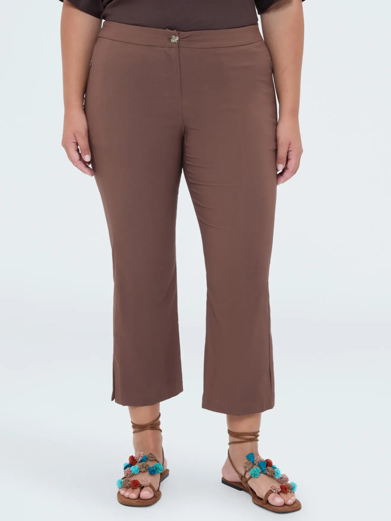 Pantaloni Kick Flare