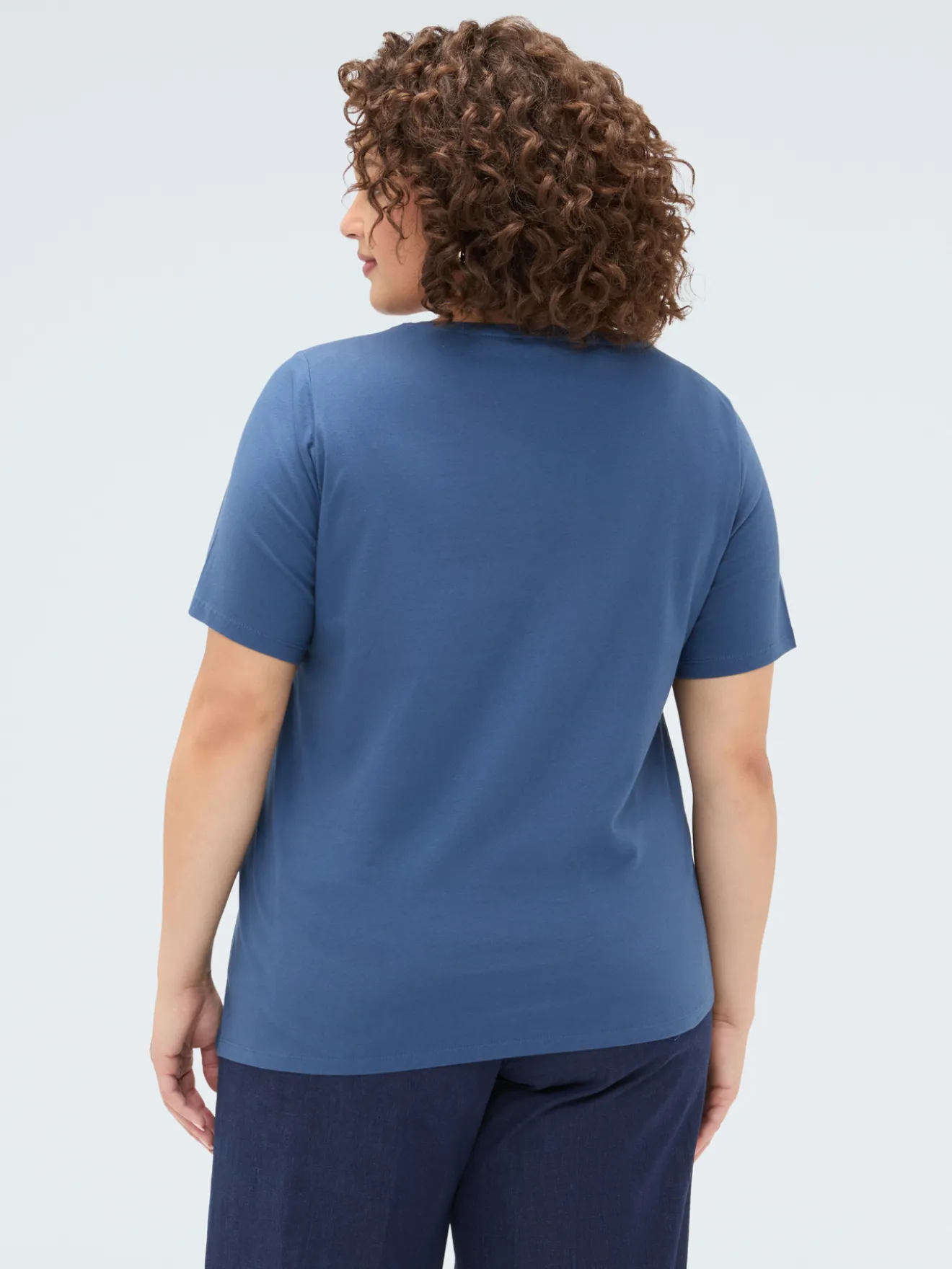 T-shirt con hotfix e dattaglio ad anello