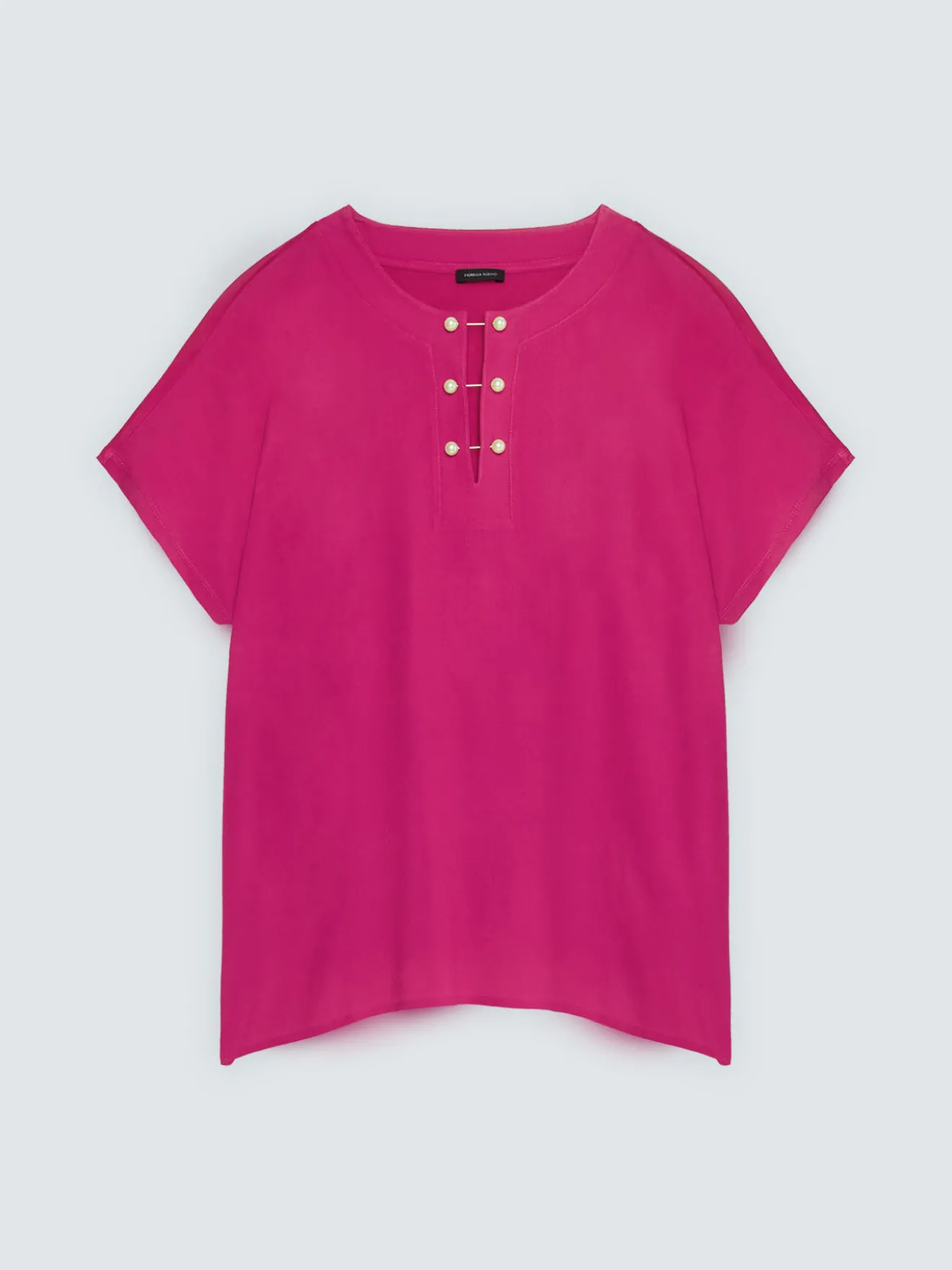 T-shirt in viscosa con dettaglio perle